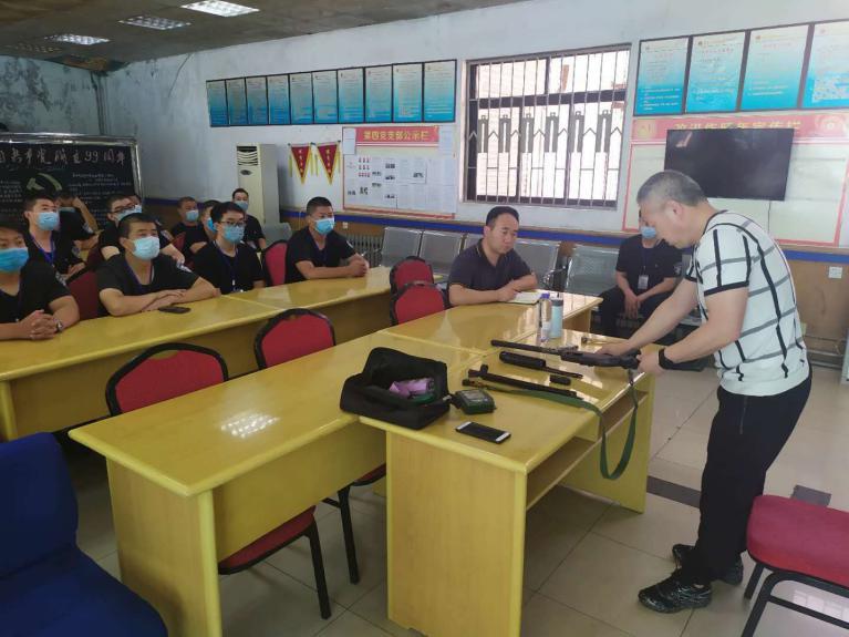 ca73ee690f2131f3a26f3173465b957.jpg ca73ee690f2131f3a26f3173465b957.jpg