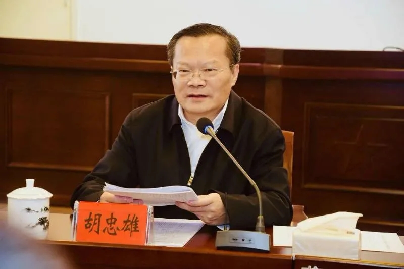 1.webp.jpg 1.webp.jpg